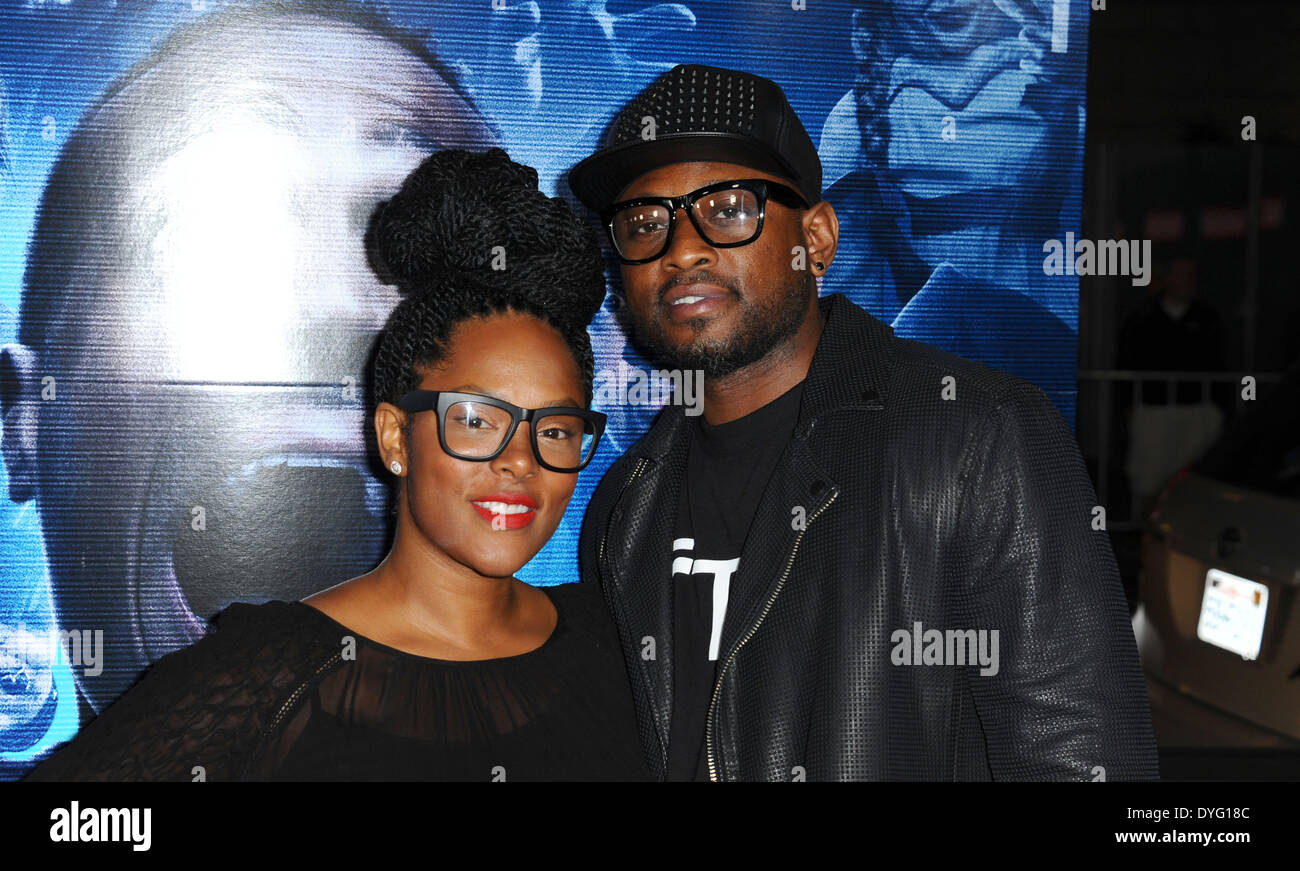 Los Angeles, California, USA. 16th Apr, 2014. Omar Epps, Keisha Epps attending the Los Angeles Premiere of ''A Haunted House 2'' held at the Regal Cinemas at L.A. Live in Los Angeles, California on April 16, 2014. 2014 Credit:  D. Long/Globe Photos/ZUMAPRESS.com/Alamy Live News Stock Photo