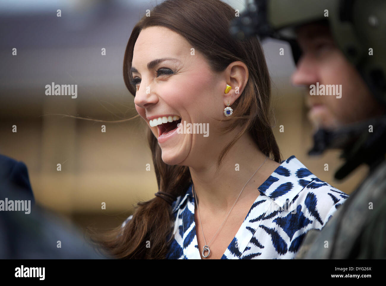 Blue Mountains, Australia. 17th Apr, 2014. British Prince William's wife Kate, Duchess of Cambridge, meet with Australian helicopter crew members participating in rescue missions at the Blue Mountains heavily affected by last year's bushfires, on April 17, 2014. Prince William, his wife Kate and their baby Prince George arrived in Sydney Wednesday afternoon for a 10-day Australian trip. Credit:  Xinhua/Alamy Live News Stock Photo