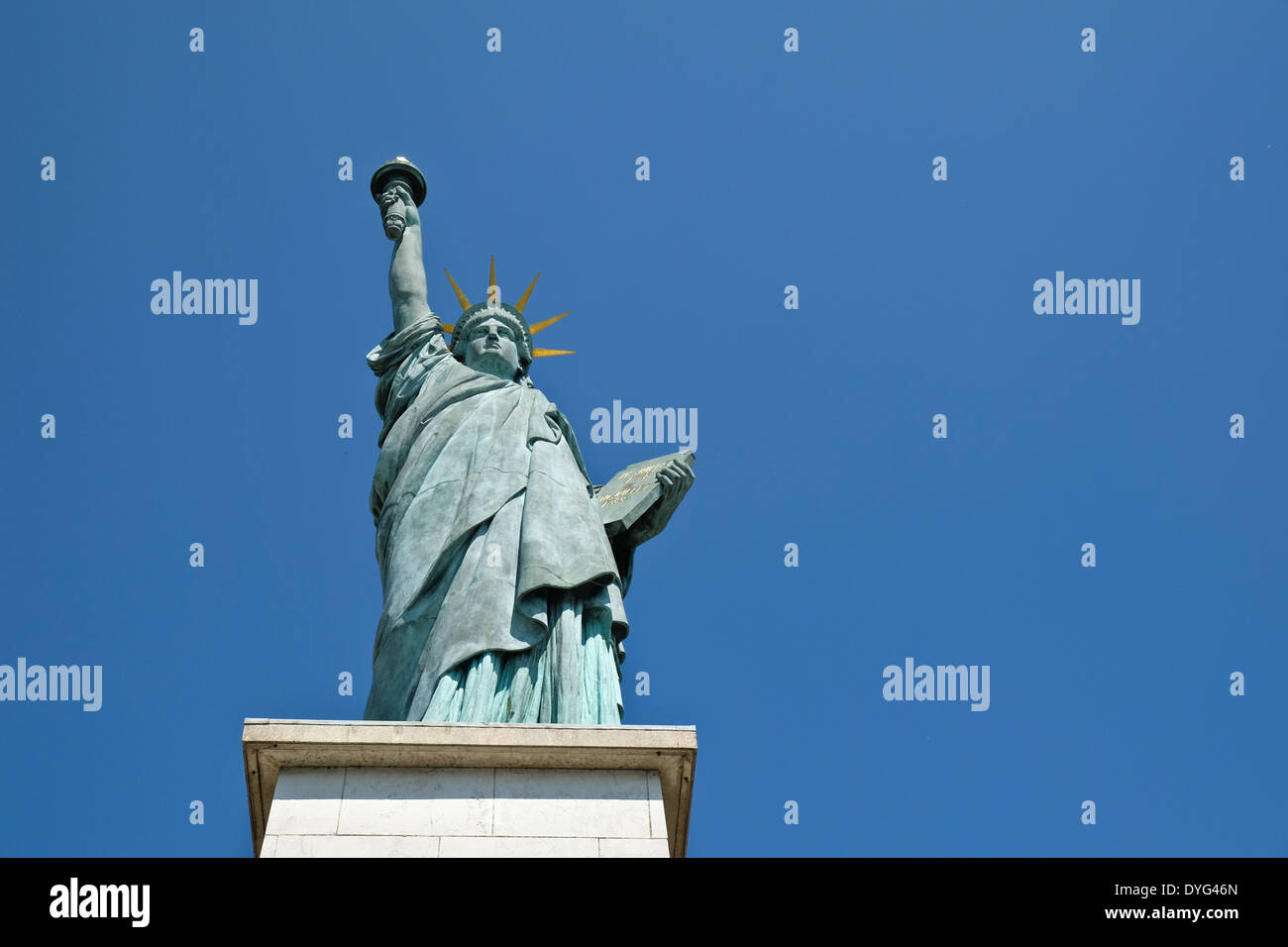 Statue of Liberty, Paris Stock Photo Alamy