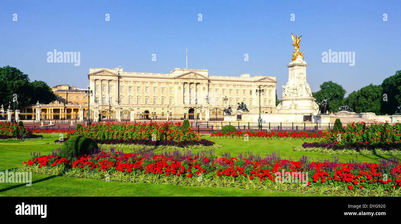 Buckingham Palace London England UK Stock Photo