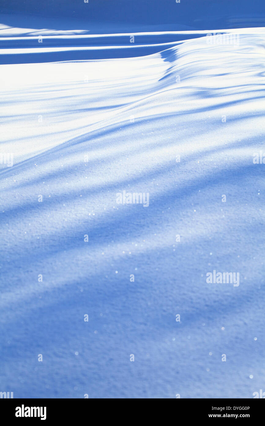 Static snow hi-res stock photography and images - Alamy