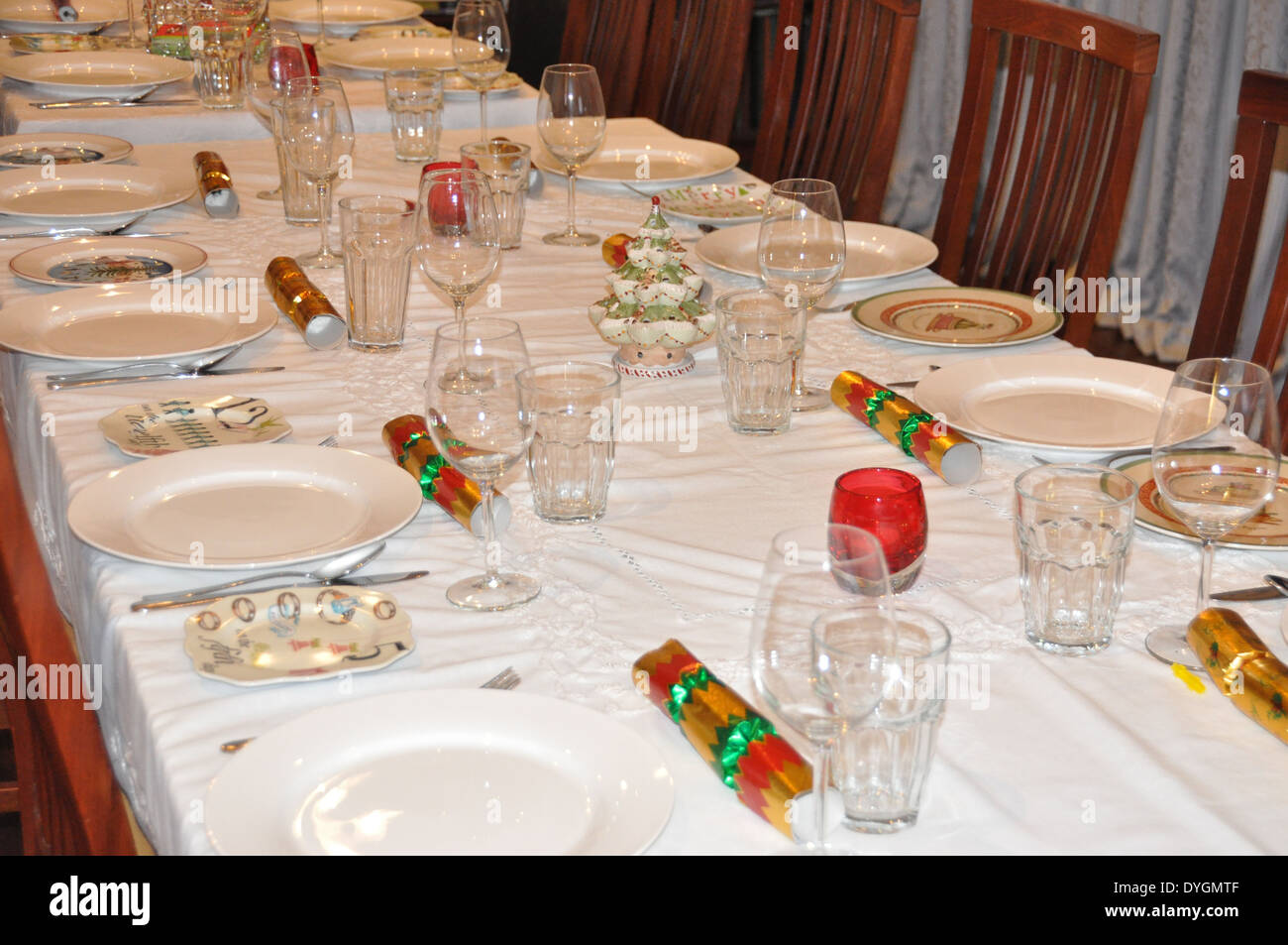 Australian Christmas Lunch Table Setting Stock Photo Alamy