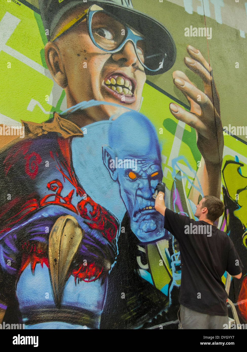 Paris, France, Graffiti Artist, Painting Wall, Street Art, urban art paris Stock Photo Alamy