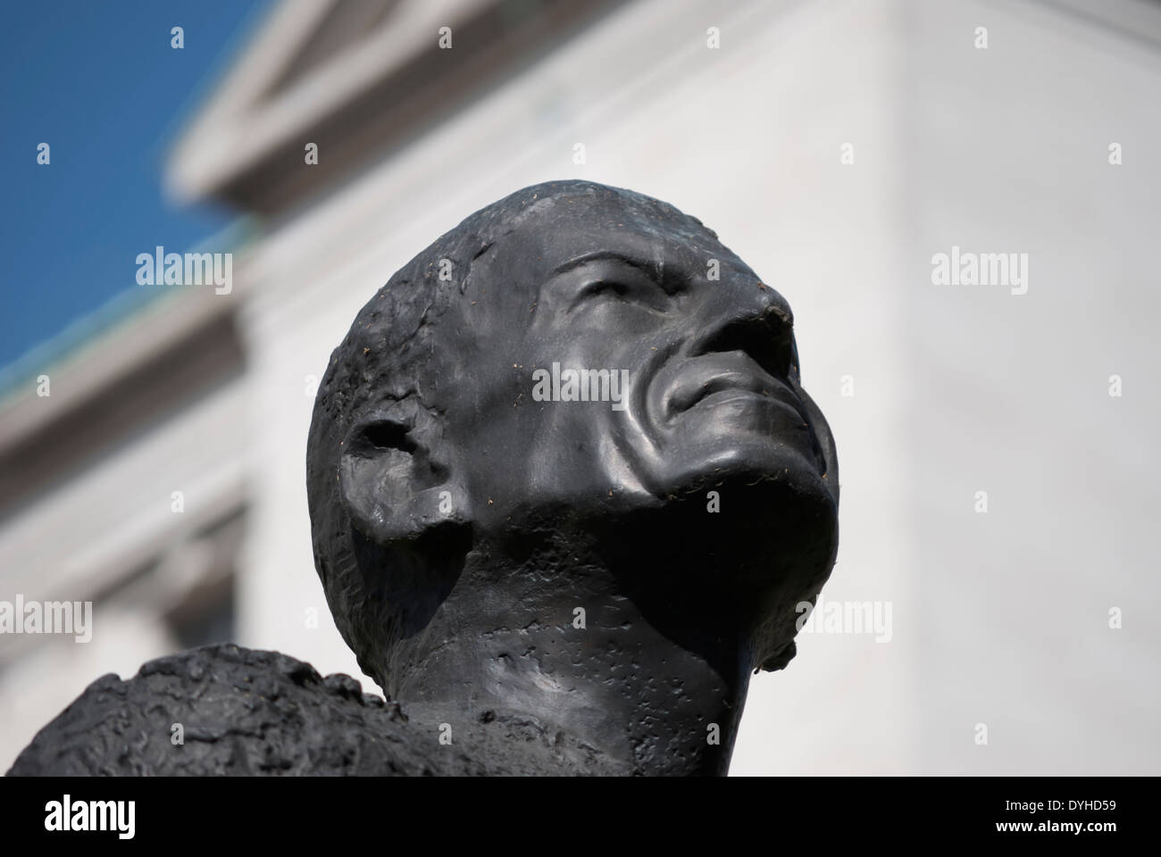 detail of the bronze statue of charles portal, lord portal of