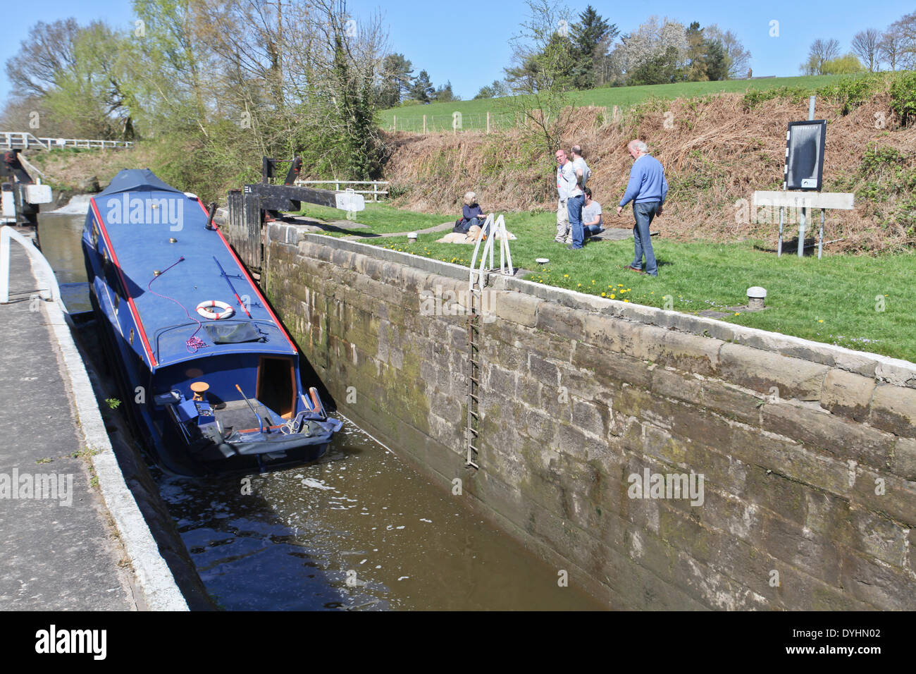 Chorley, Lancashire, Uk. 18th March 2014. Canal Barge grounded on lock ...