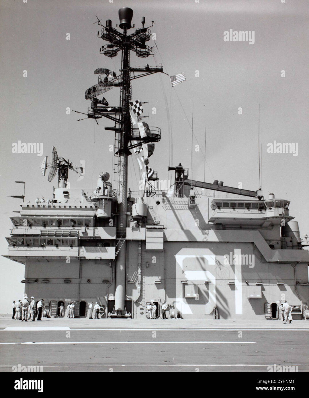 The USS Ranger (CV-61), an aircraft carrier of the United States Navy ...