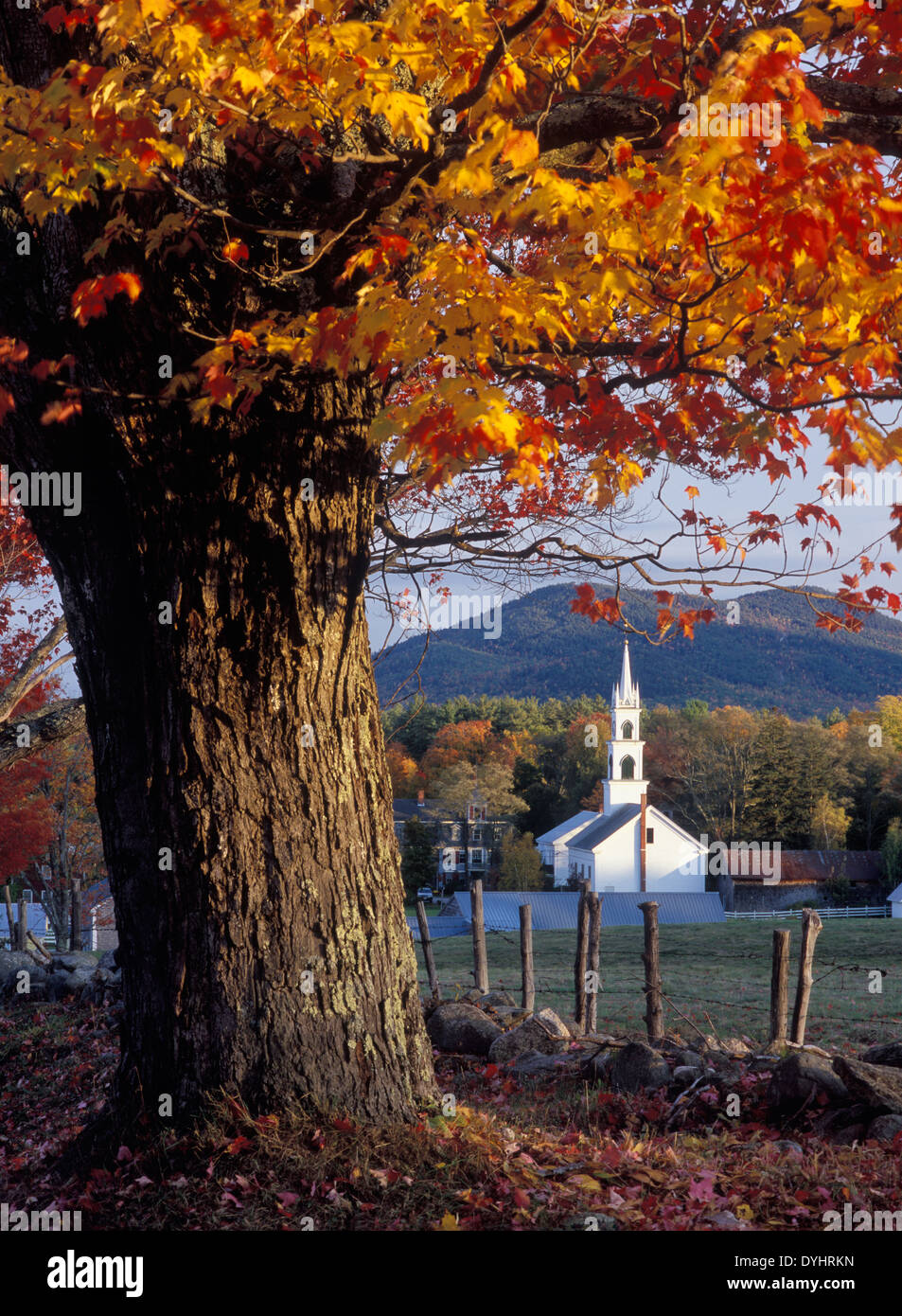 Village Church and Autumn Color in Tamworth, New Hampshire Stock Photo