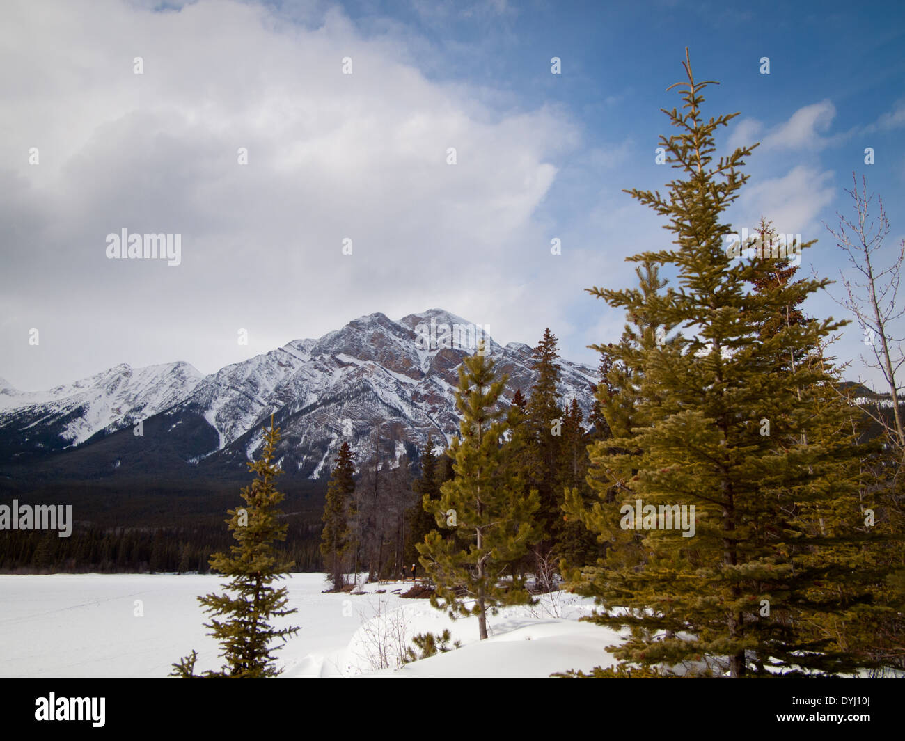 Canadian winter mountain hi-res stock photography and images - Alamy