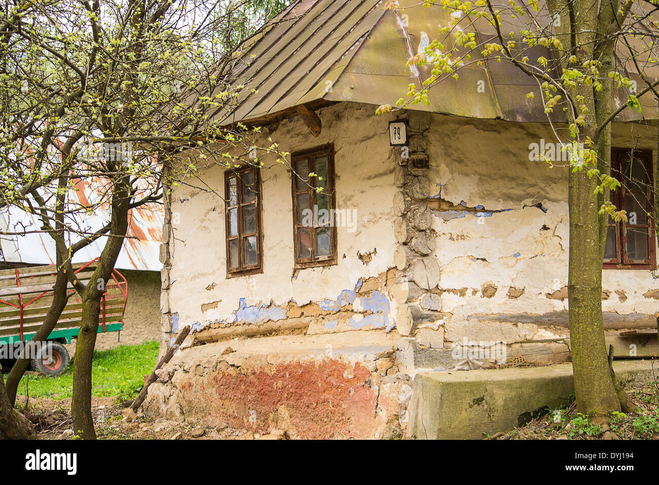 Old house falling apart Stock Photo - Alamy