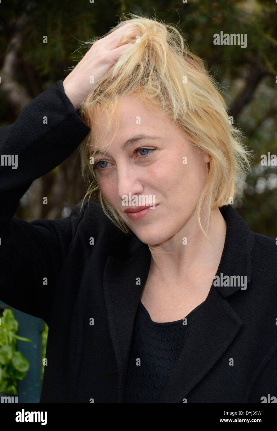 Valeria bruni tedeschi hi-res stock photography and images - Alamy