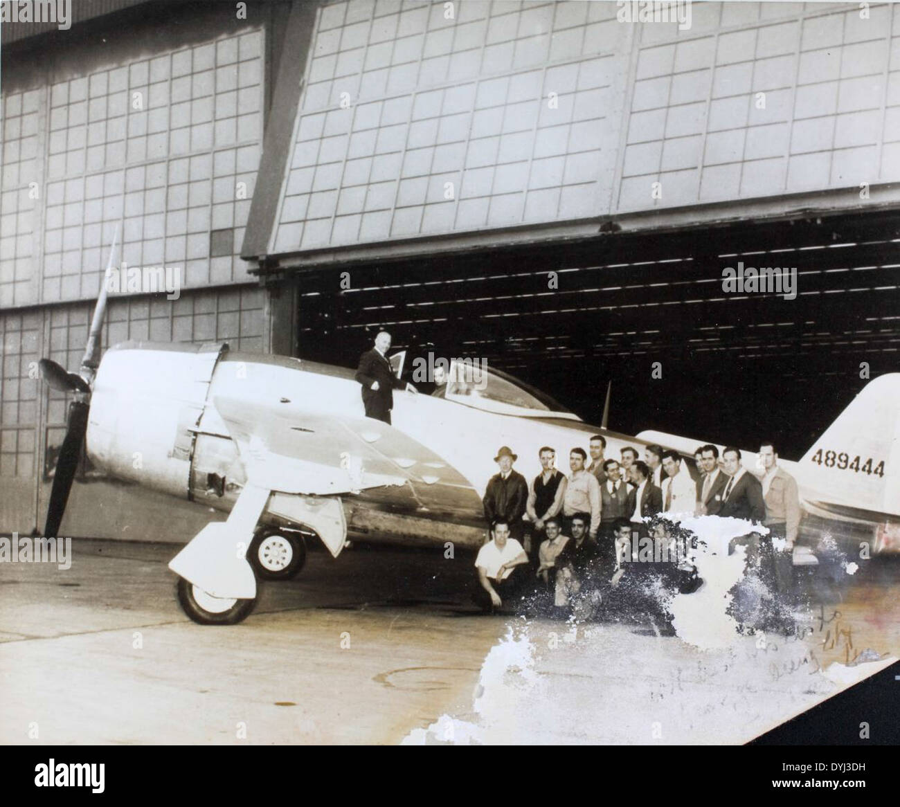 Republic p 47n thunderbolt aircraft hi-res stock photography and images ...