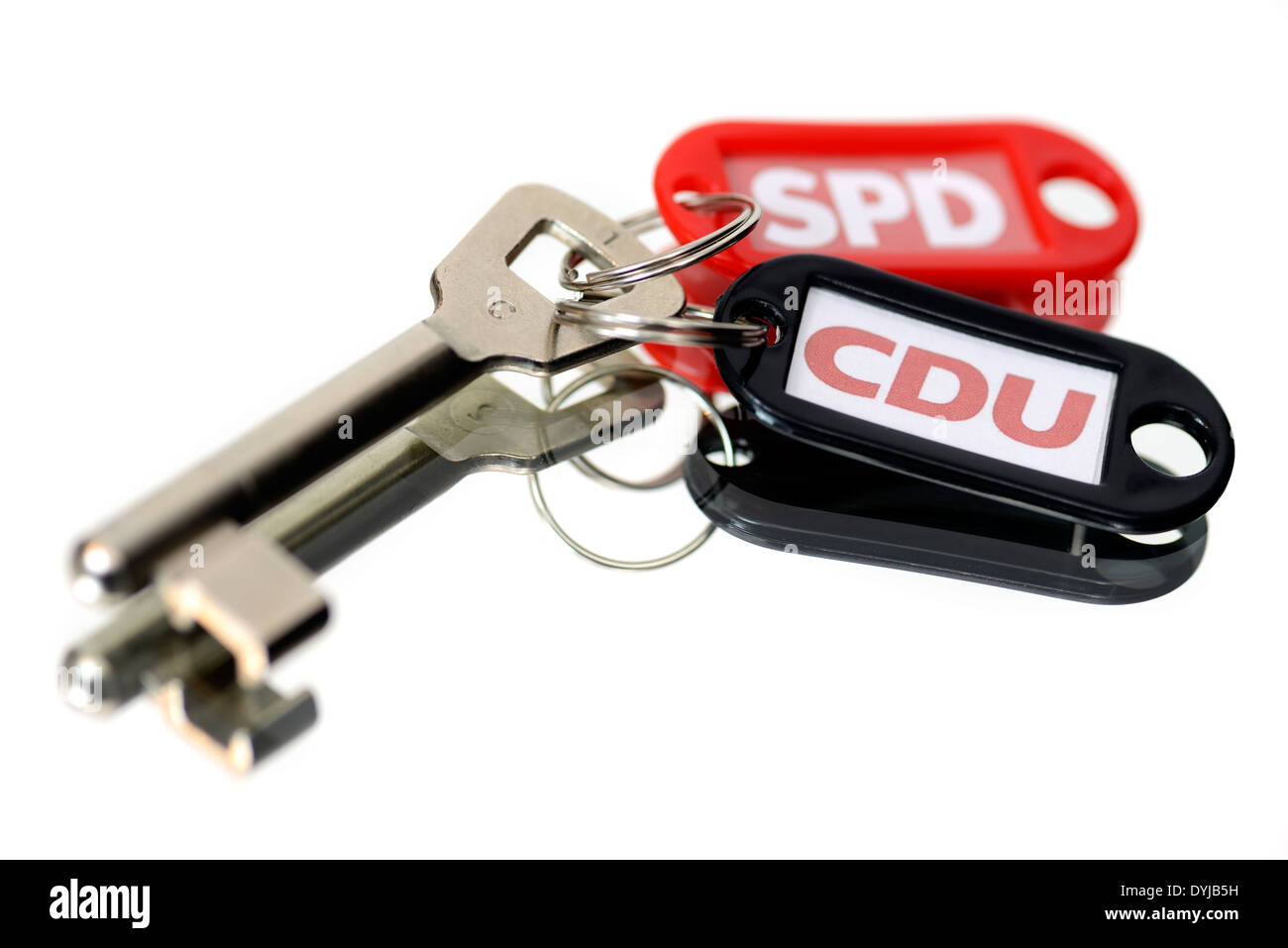 Schlüssel mit Schlüsselanhänger von CDU und SPD, Symbolfoto Große Koalition Stock Photo