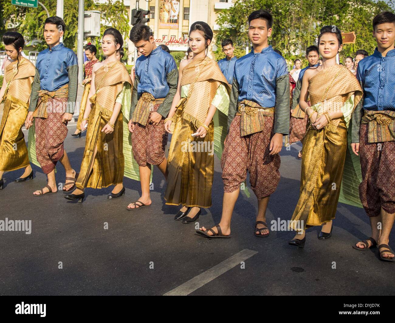 Thai traditional dress name cheap