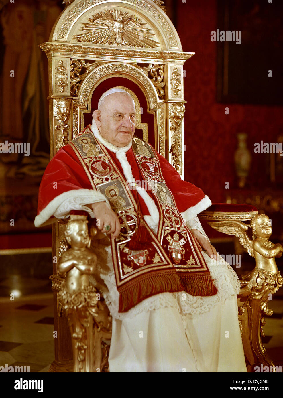 Pope john xxiii read hi-res stock photography and images - Alamy