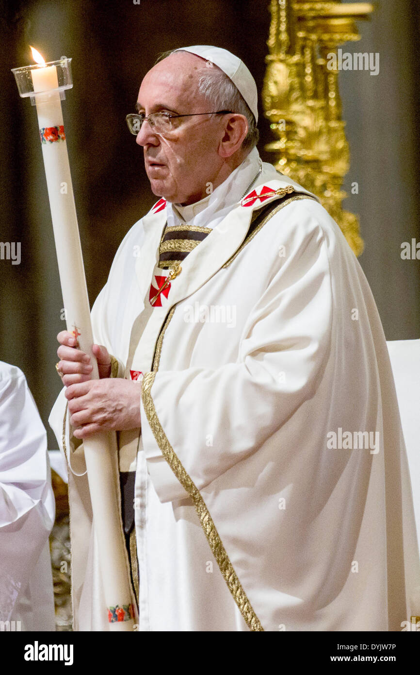Vatican Vatican City 19th April 2014 Pope Francis Celebration of the Easter Vigil in the Holy Night  Pope Francis leads the Easter candle to the altar of St. Peter's Basilica Credit:  Realy Easy Star/Alamy Live News Stock Photo