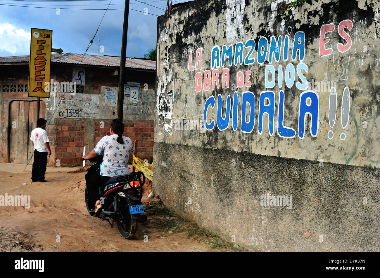 Graffiti for the preservation of the Amazon - Morona district in IQUITOS. Department of Loreto .PERU Stock Photo
