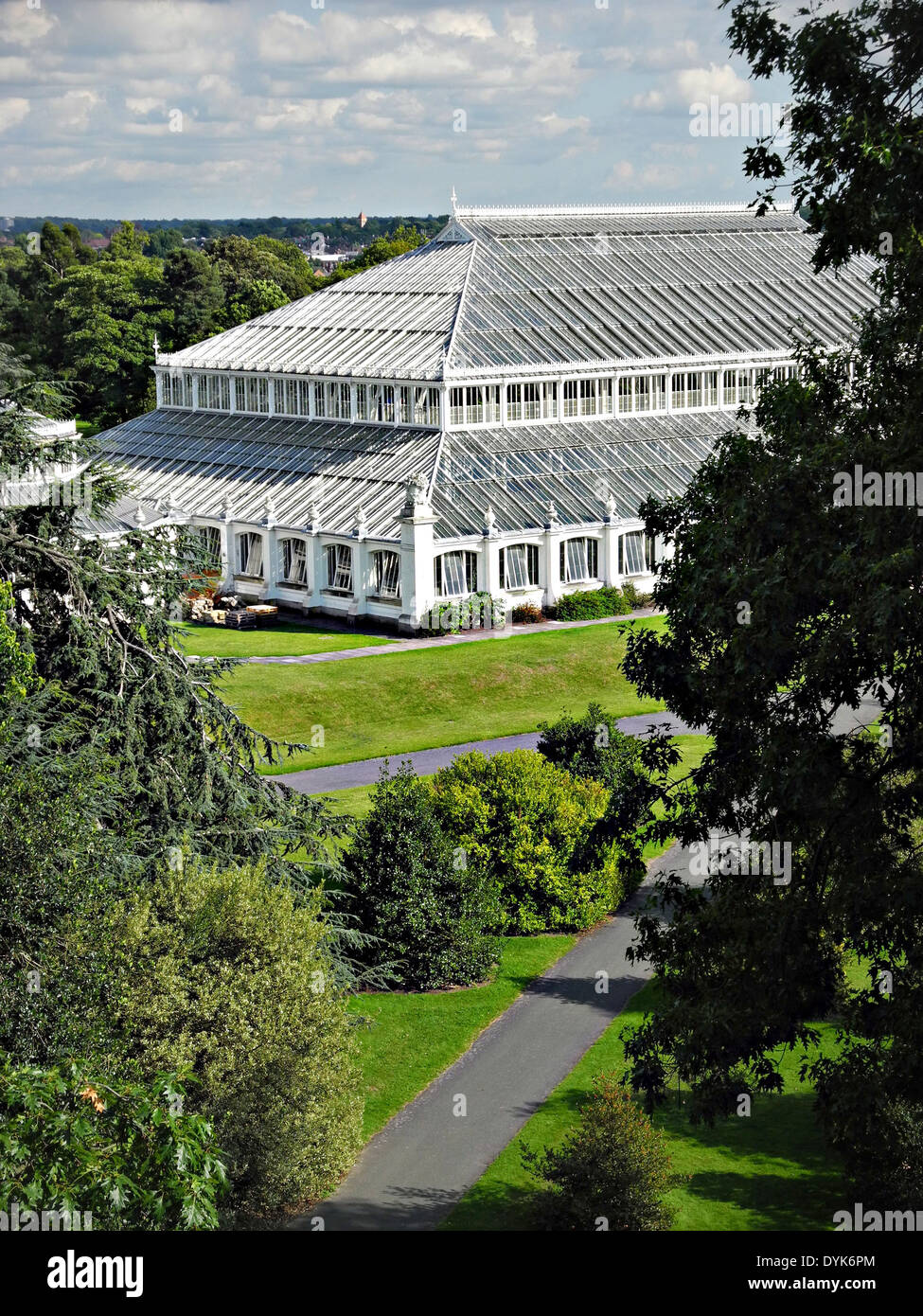 Temperate House conservatory, Kew Gardens, London, UK Stock Photo
