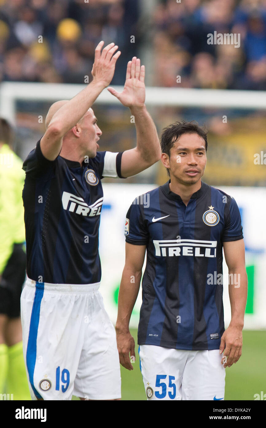Esteban cambiasso of inter milan hi-res stock photography and images - Page  3 - Alamy, image size:866x1390
