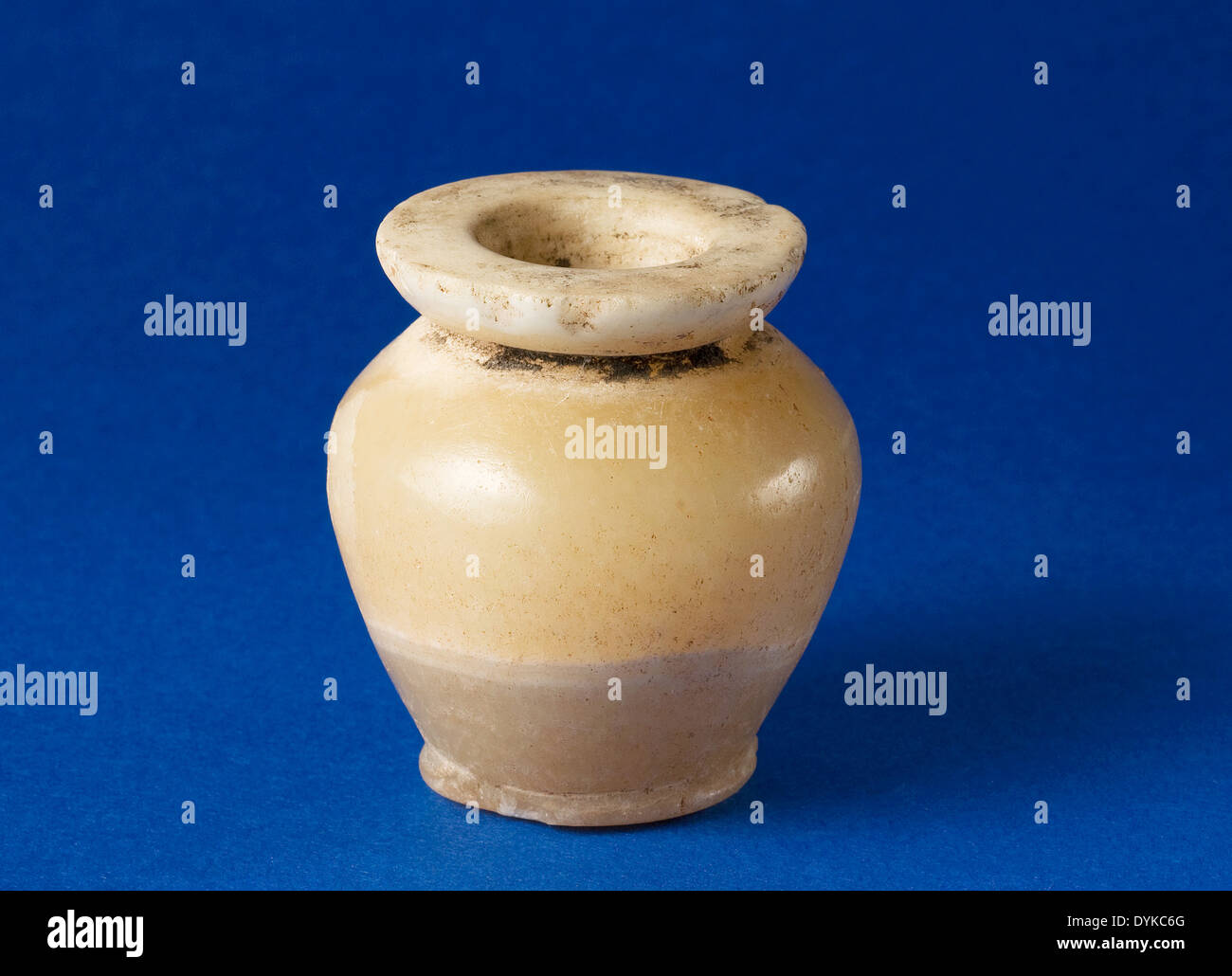 Alabaster jar hires stock photography and images Alamy