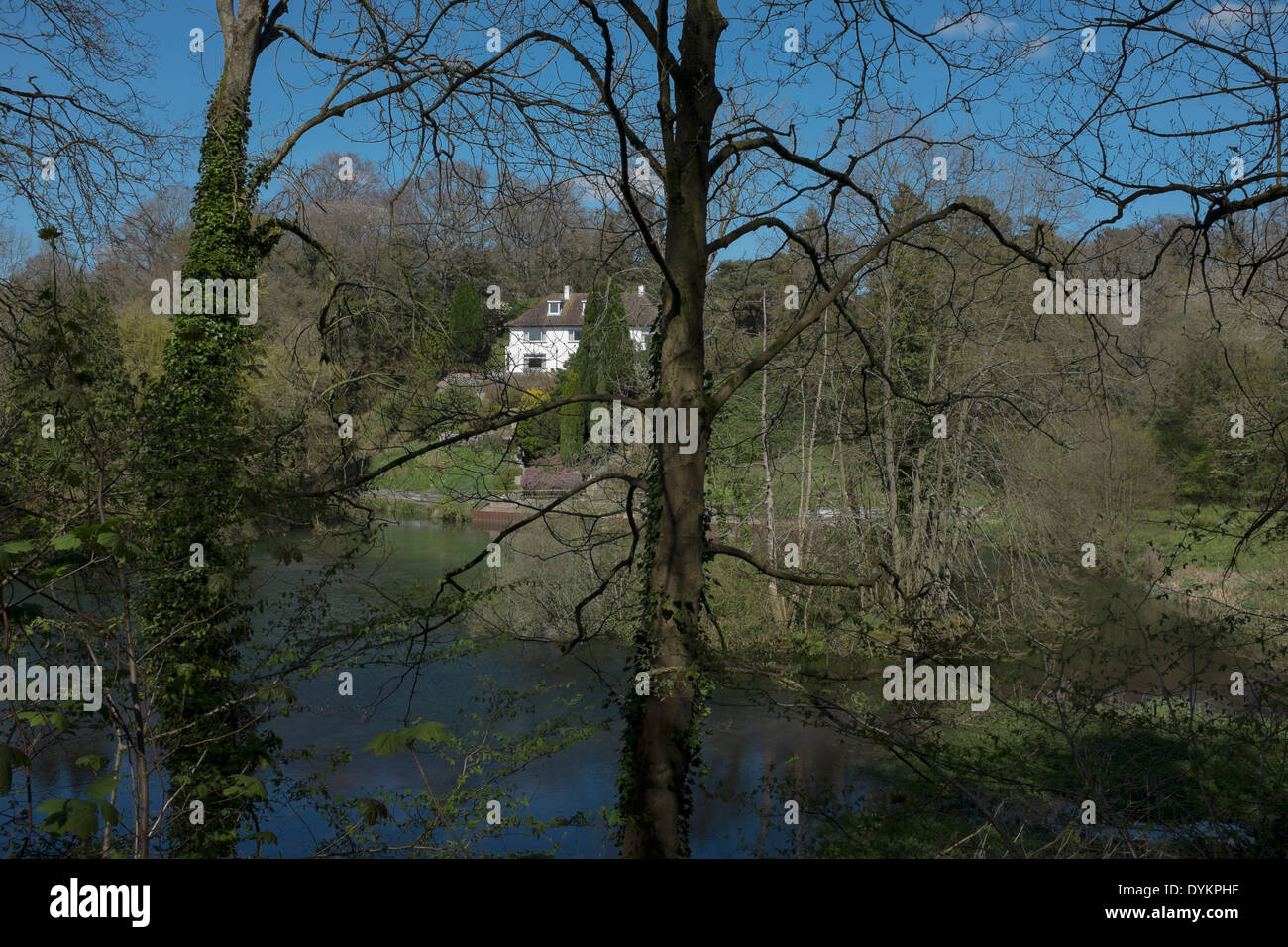 Pond house hires stock photography and images Alamy