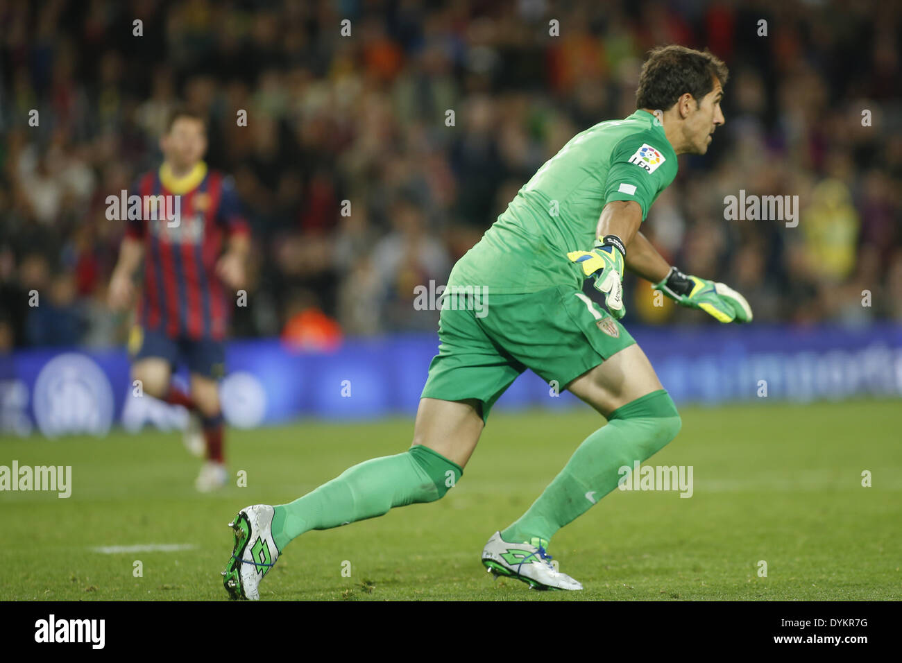 Barcelona, Spain. 20th Apr, 2014. BARCELONA-SPAIN -APRI 20: Goalkeeper, Iraizoz, during the match between FC Barcelona and Athletic Bilbao, corresponding to 34th week of the Spanish League played at the Camp Nou on April 20, 2014. (photo: Aline Delfim/Urbanandsport/Nurphoto) © Aline Delfim/NurPhoto/ZUMAPRESS.com/Alamy Live News Stock Photo