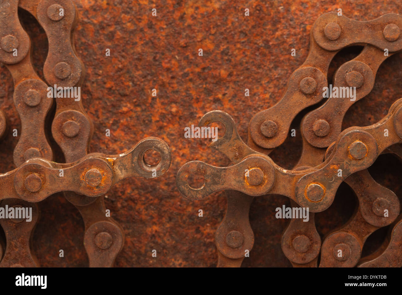 steel iron movable broken rusty chains failure of strength due to