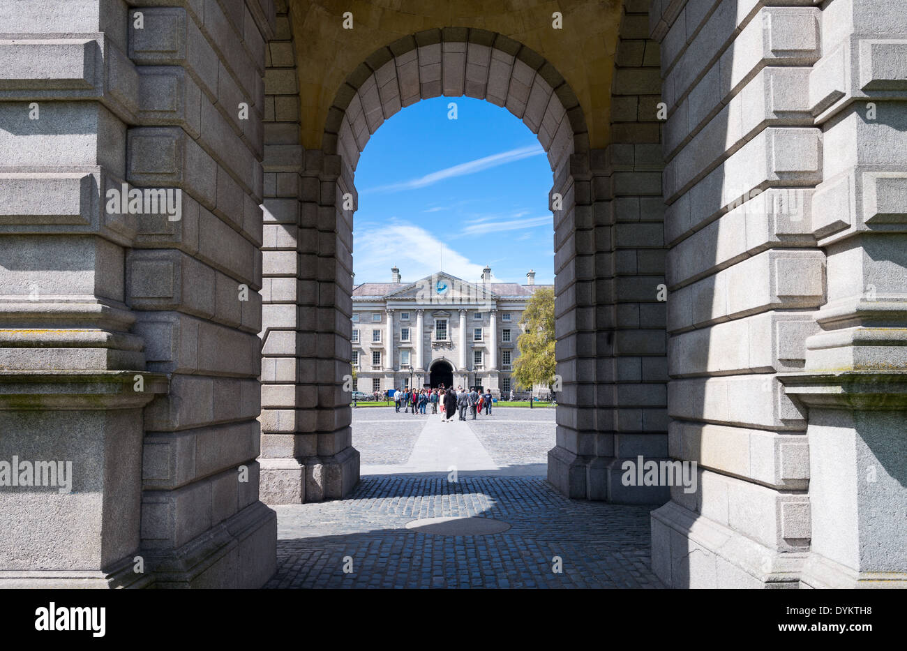 Trinity arc outlet