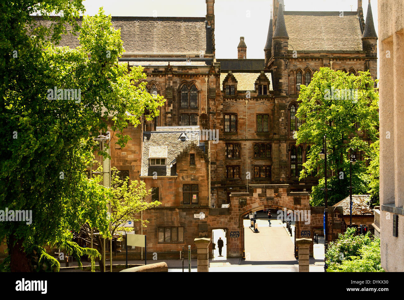 View at the University of Glasgow from Hillhead street. Main entrance Stock Photo