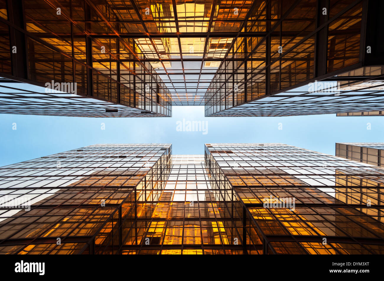 Symmetrical mirrored office buildings, Hong Kong Stock Photo