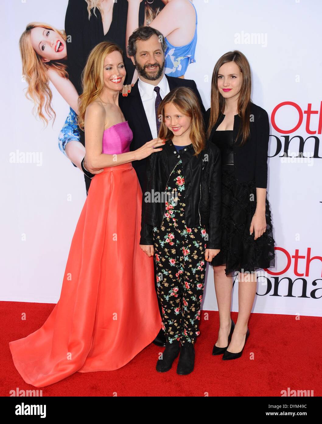 Leslie mann kids