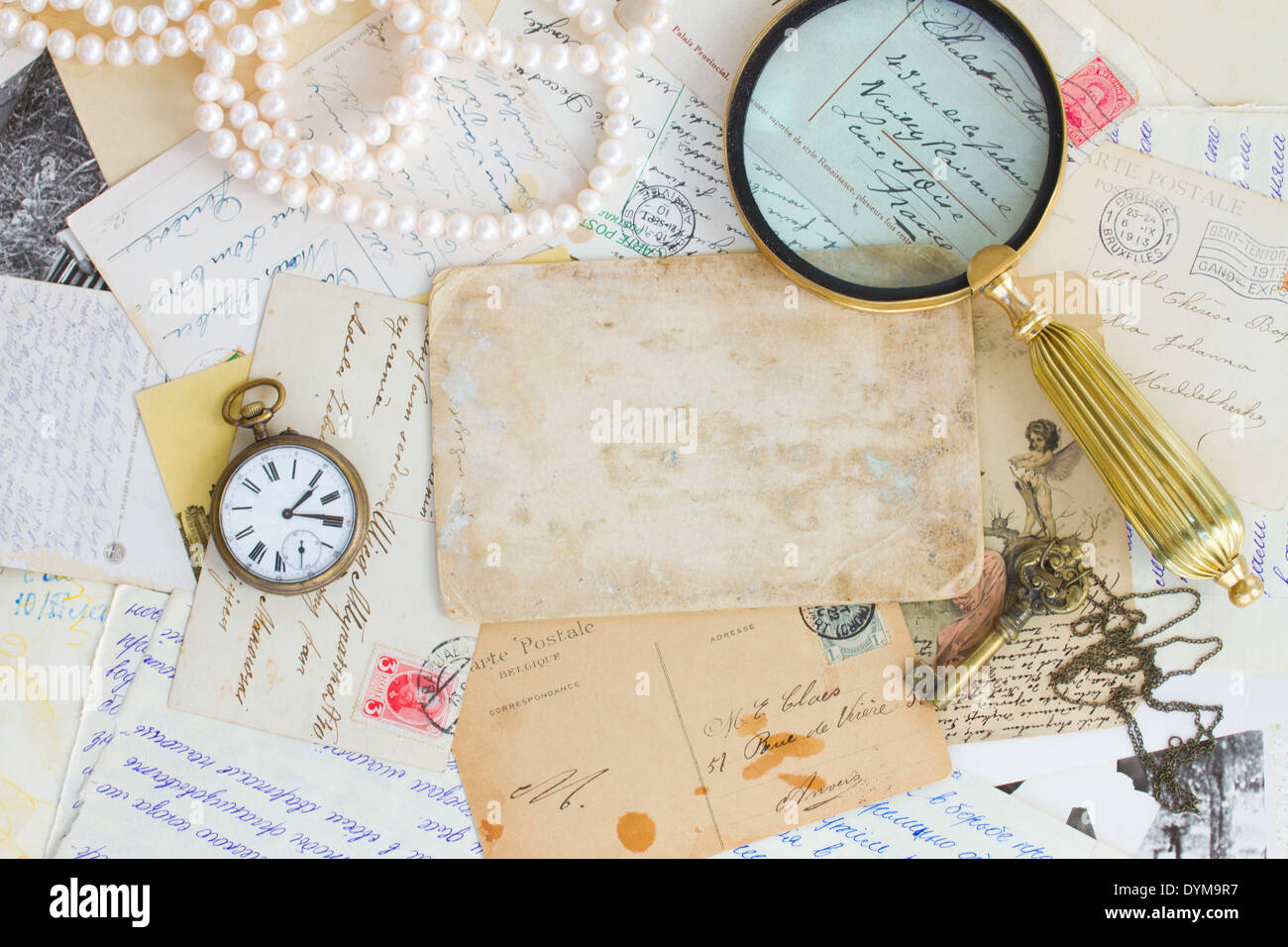 pile of old letters Stock Photo - Alamy