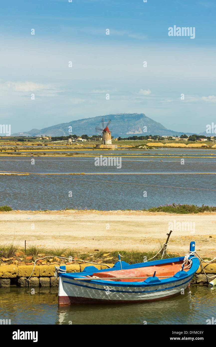 Boat Windmill Stagnone Lagoon Salt Pans With Erice Mountain Above boat-windmill-stagnone-lagoon-salt-pans-with-erice-mountain-above