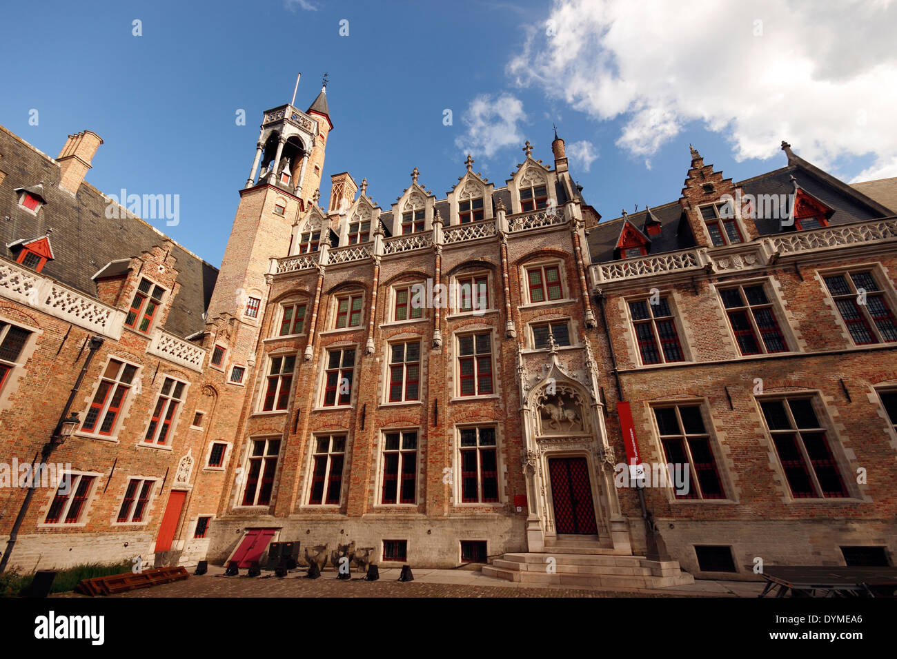The Gruuthusemuseum and courtyard, Bruges, Belgium Stock Photo