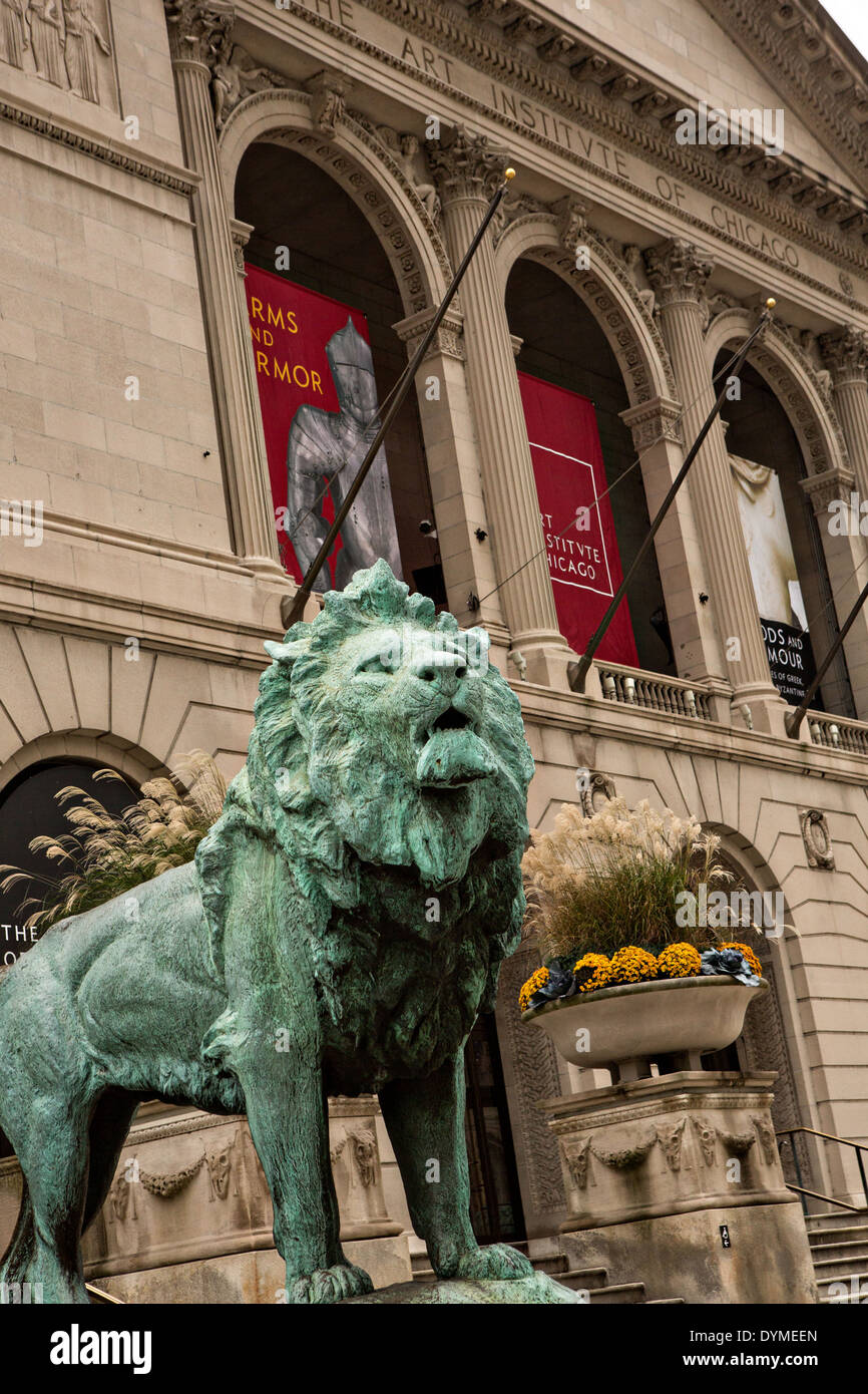 Chicago art institute lions hires stock photography and images Alamy