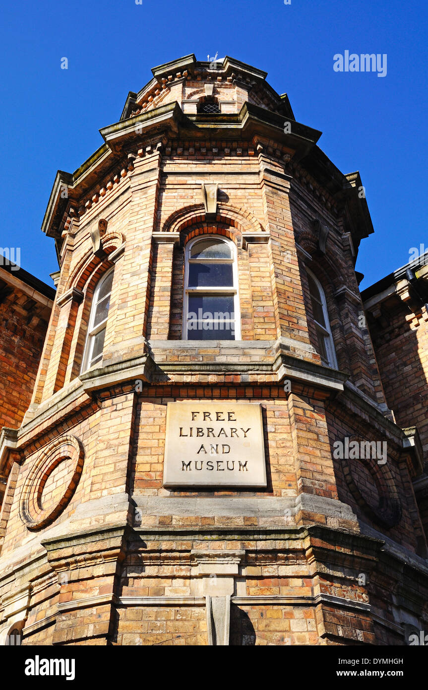 Front corner of the old Library Building (Now the registry office