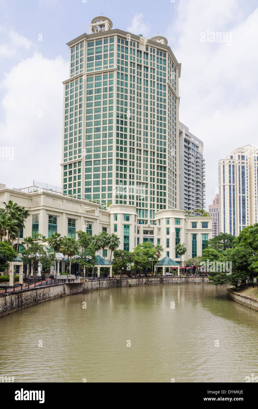 Grand Copthorne Waterfront Hotel on the Singapore River Stock Photo Alamy Grand Copthorne Waterfront Hotel on the Singapore River Stock Photo Alamy