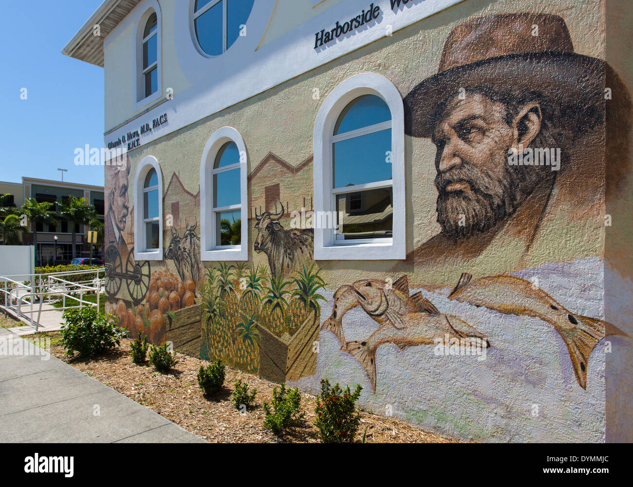 Murals painted on outdoor walls of buildings in Punta Gorda in