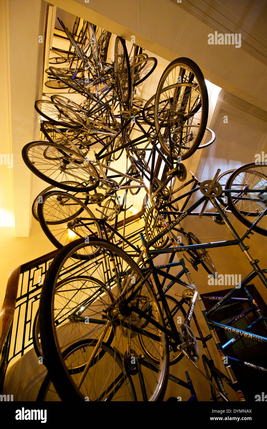 Bicycle sculpture hi res stock photography and images Alamy