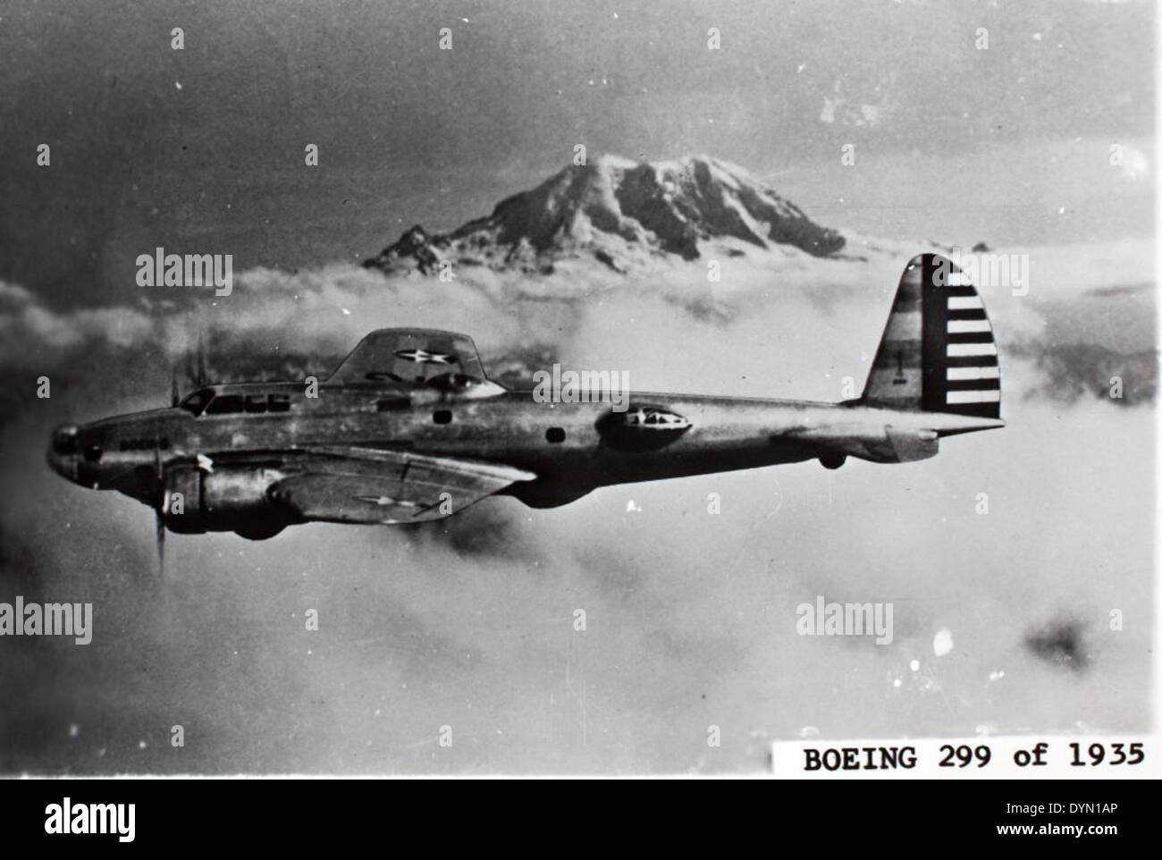 Boeing 299 hi-res stock photography and images - Alamy