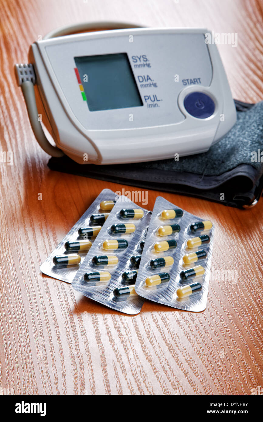 High blood pressure tablet hires stock photography and images Alamy