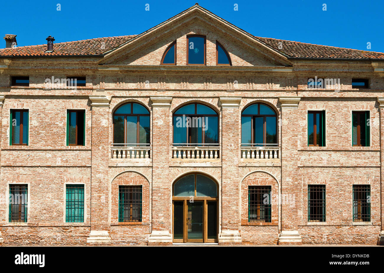 Italy,Veneto, Quinto Vicentino, the rear entry of Villa Thiene, architect Andrea Palladio. Today the Town Hall Stock Photo