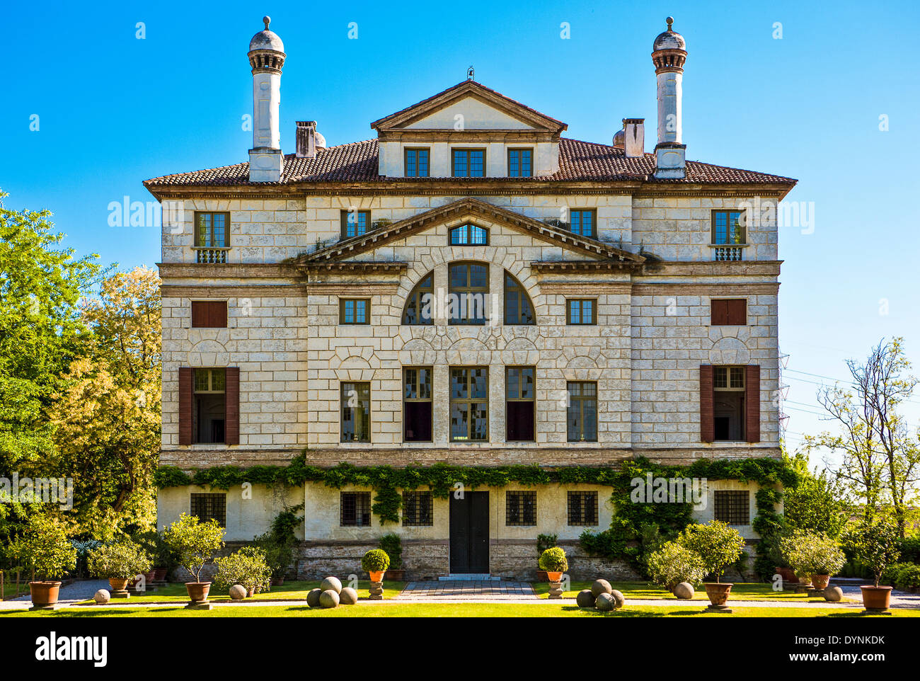 Italy,Veneto, Malcontenta di Mira, Villa Foscari (La Malcontenta) rear side, architect Andrea Palladio. Stock Photo