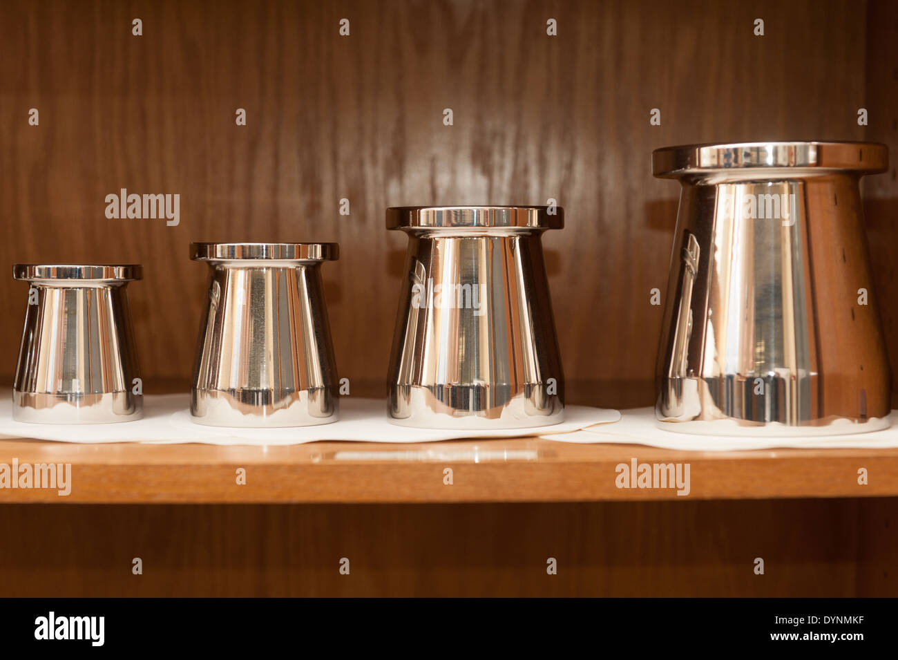 Weights and measures hires stock photography and images Alamy