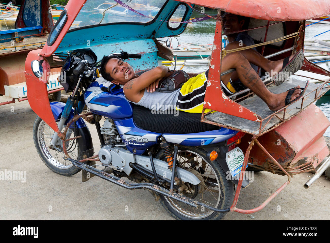 Tricycle driver hires stock photography and images Alamy