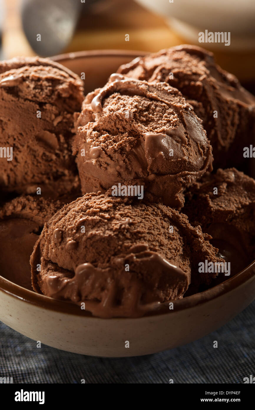 A scoop of home made chocolate ice cream Stock Photo - Alamy