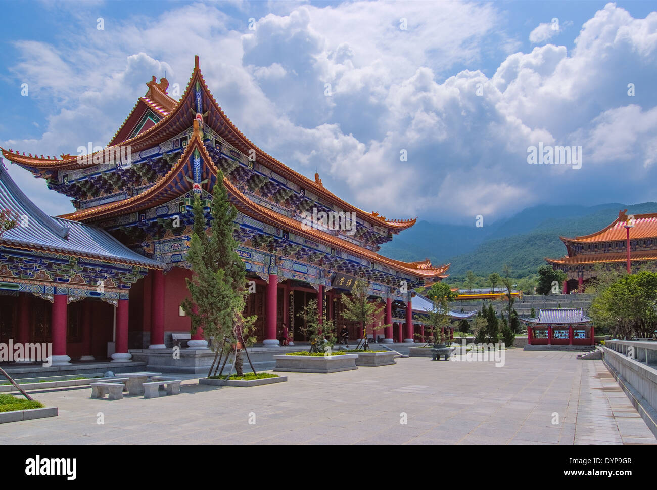 Beautiful yunnan temple hi-res stock photography and images - Alamy