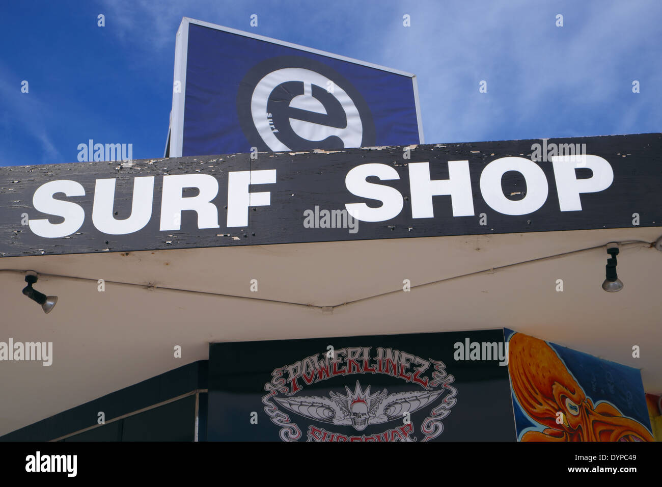 surf shop store in narrabeen on sydney's northern beaches Stock Photo