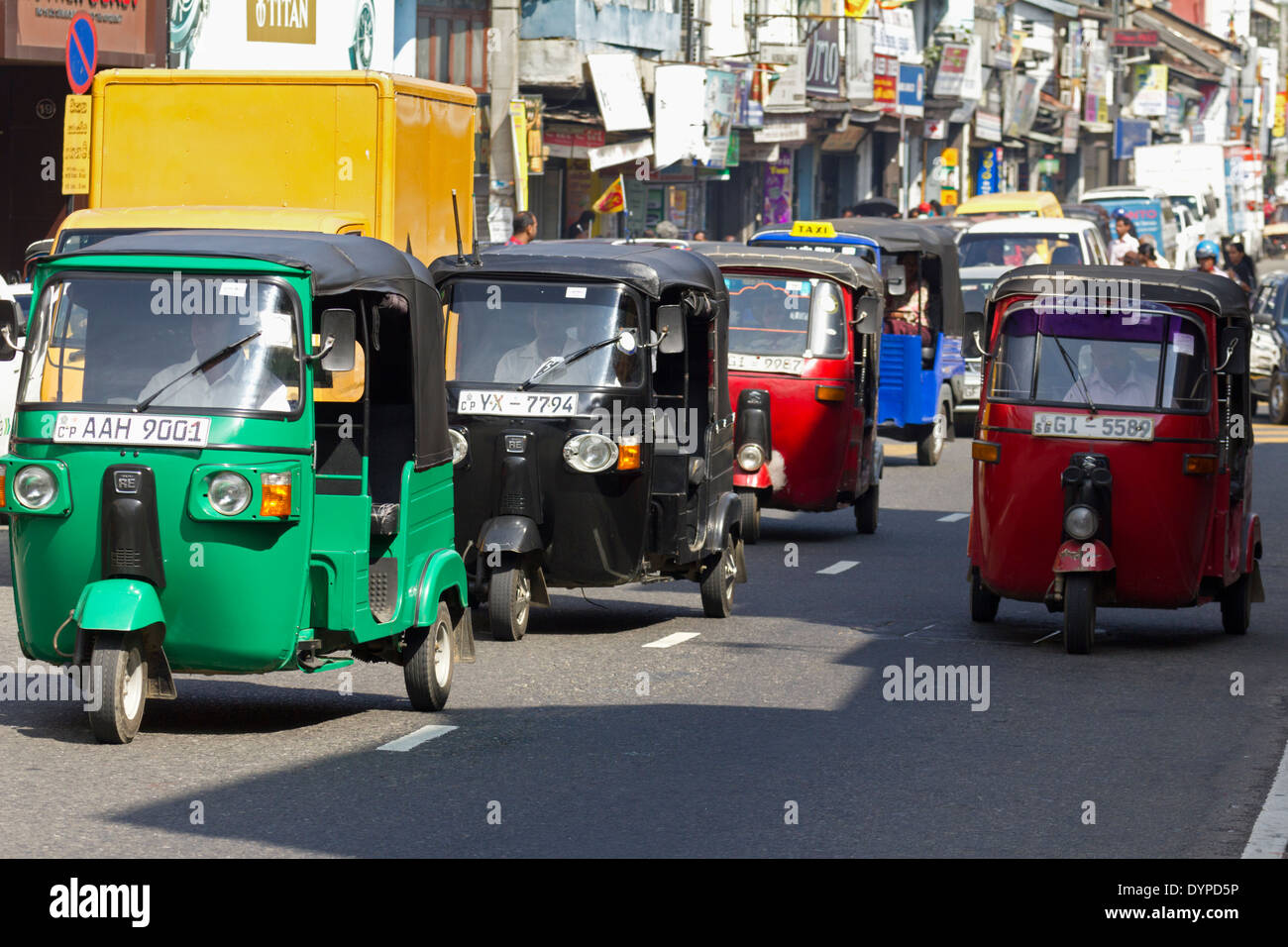 Sri Lanka Tuk Tuk High Resolution Stock Photography And Images Alamy Sri Lanka Tuk Tuk High Resolution Stock Photography And Images Alamy