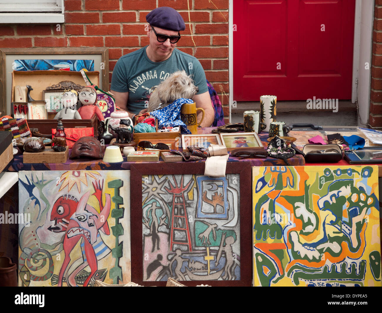 Upper Gardner Street Saturday Market, Brighton Stock Photo Alamy