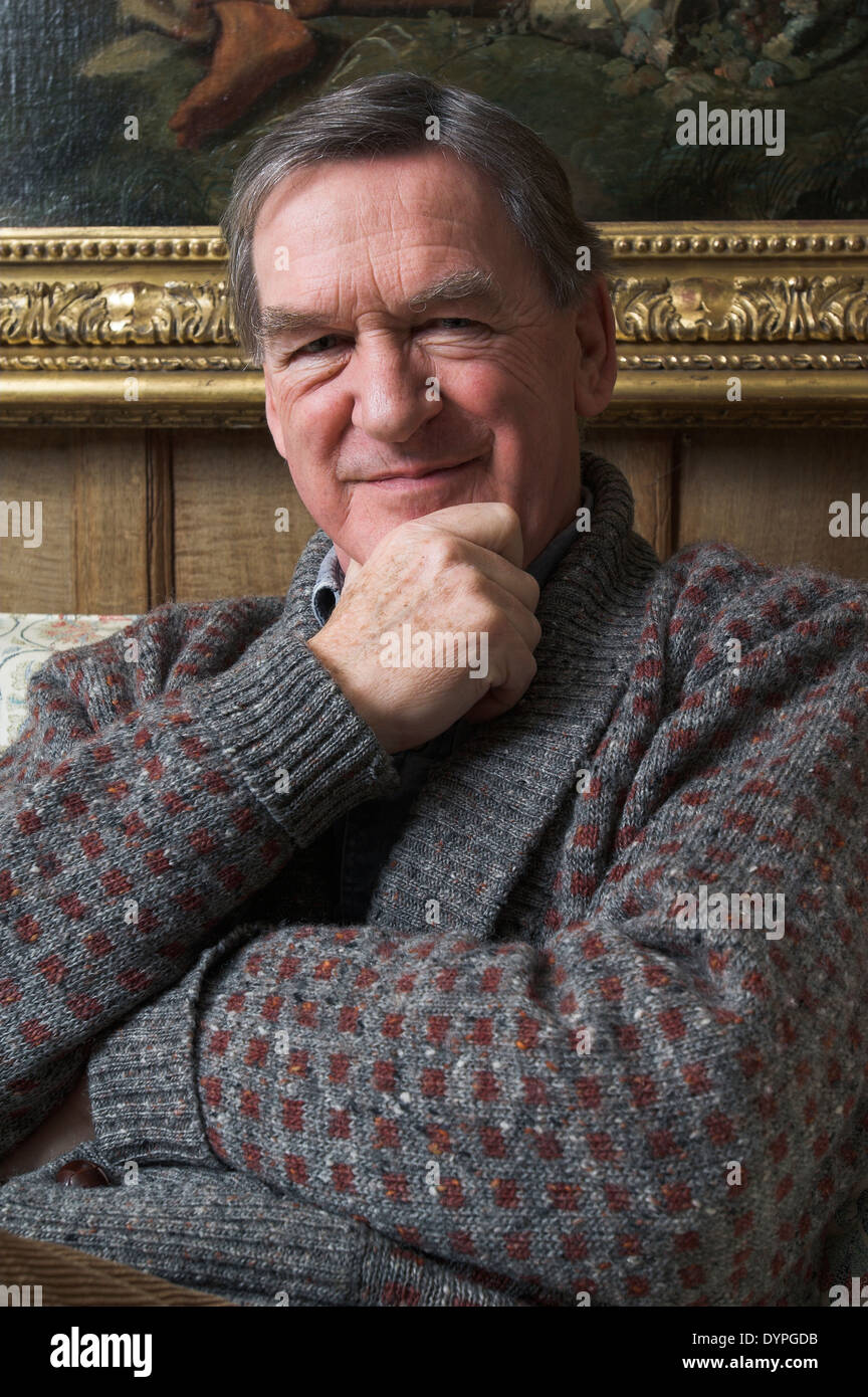 Hugh Johnson, wine and gardens expert, writer and columnist, at home in January 2006 Stock Photo